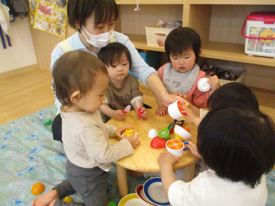ニチイキッズとくぎょう保育園（保育士の求人）の写真3枚目：定員18名。1人の子どもの成長に寄り添うことが出来ます。