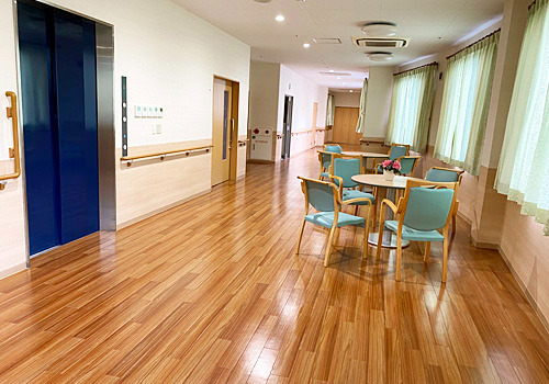 ショートステイ 小山すみれ（介護職/ヘルパーの求人）の写真2枚目：