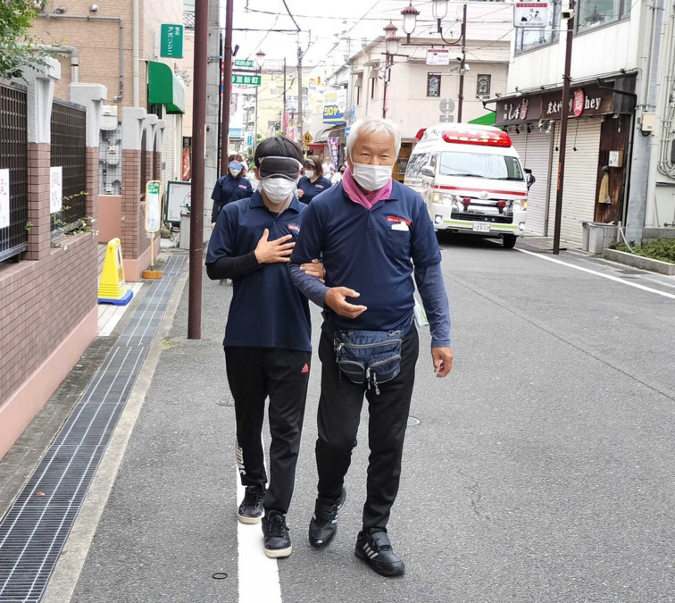 オールケアホープ(生活支援員の求人)の写真2枚目:ガイドの研修