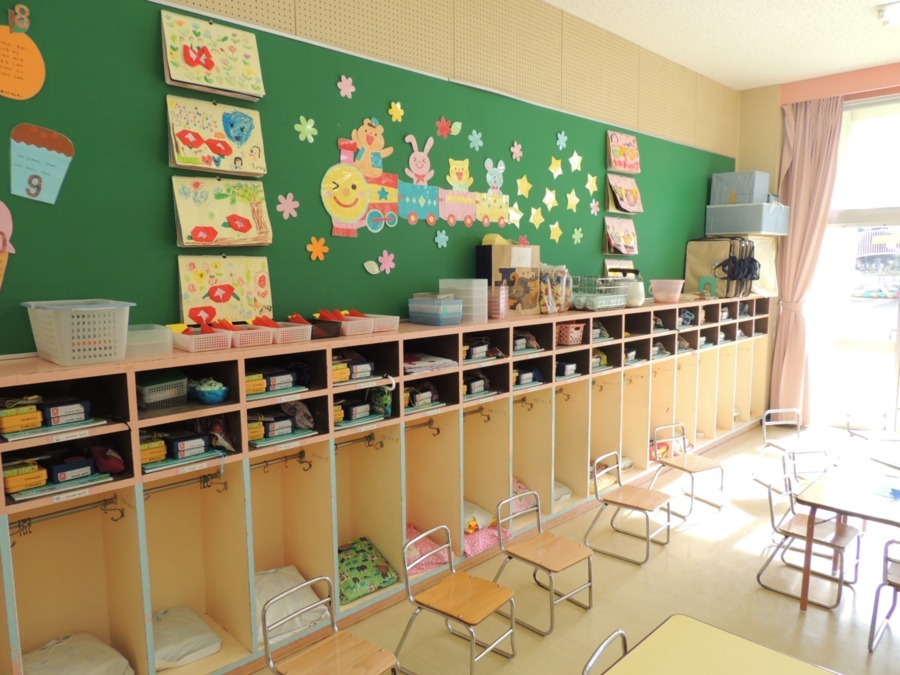 英幼稚園（幼稚園教諭の求人）の写真2枚目：