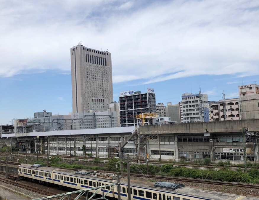 きらり薬局 小倉駅前店（薬剤師の求人）の写真3枚目：休憩室の前の景色です。
小倉駅からスグ♪