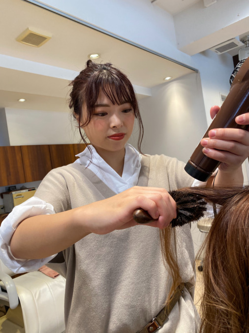CHIC FREE＆EASY HAIR SALON（美容師の求人）の写真4枚目：