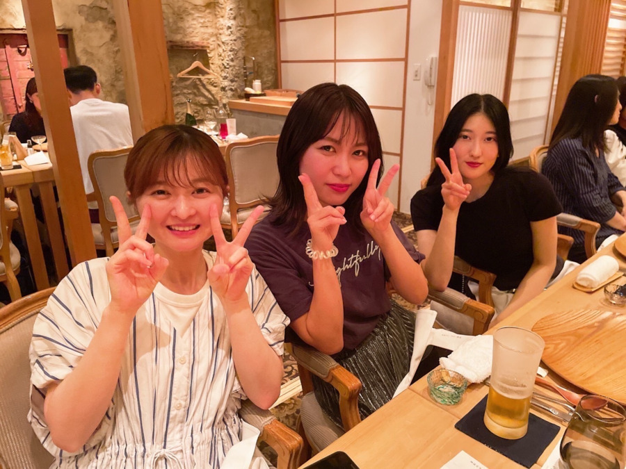 医療法人 青心会 こころ歯科クリニック(歯科衛生士の求人)の写真:コロナも明けて食事会です
仕事ばかりではなく楽しくをモットーに職場環境を考えます