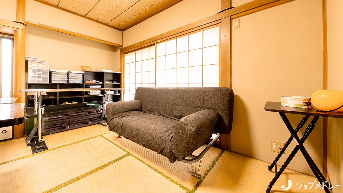 だんらんの家大和田町(介護職/ヘルパーの求人)の写真5枚目:民家を改装したアットホームな雰囲気です