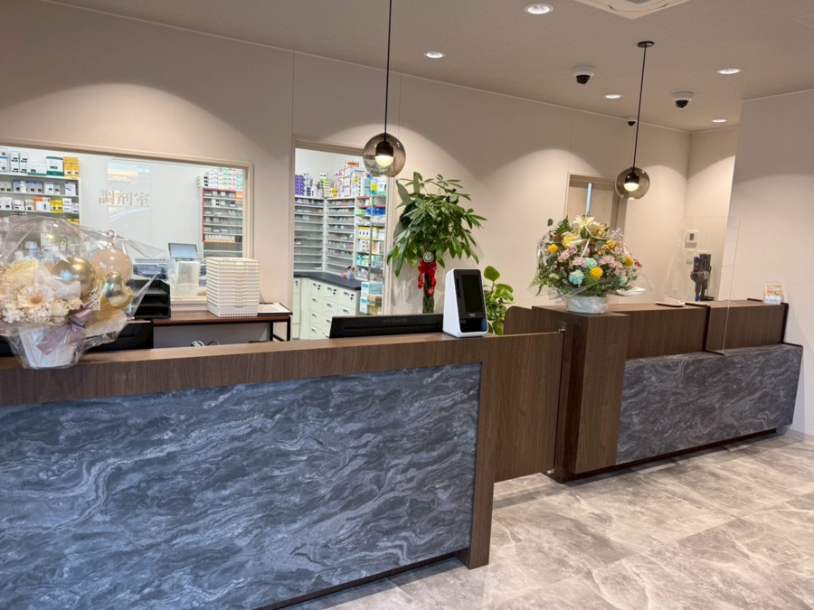 ニカ薬局　名張店の写真