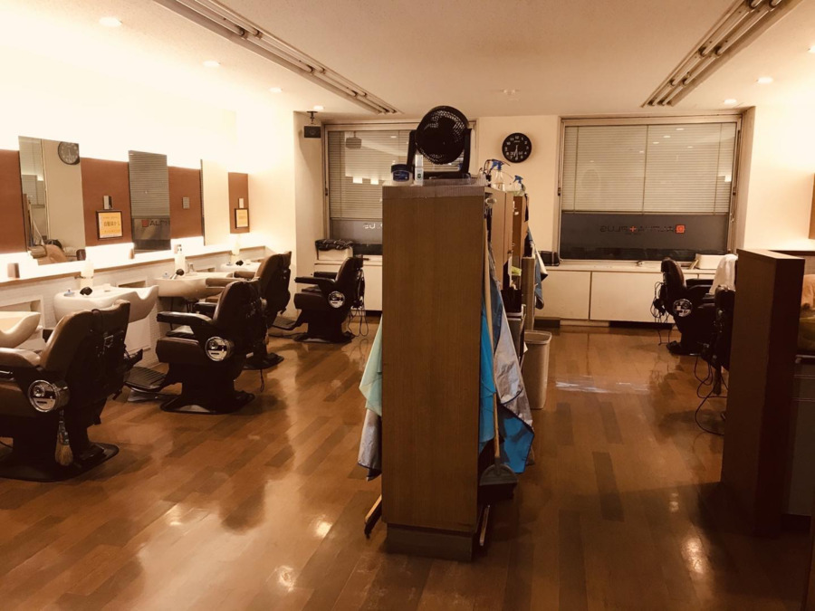 ALPHA PLUS BARBER（理容師の求人）の写真3枚目：