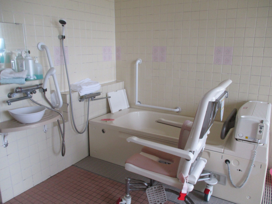 特別養護老人ホーム更科ホーム(介護職/ヘルパーの求人)の写真2枚目: