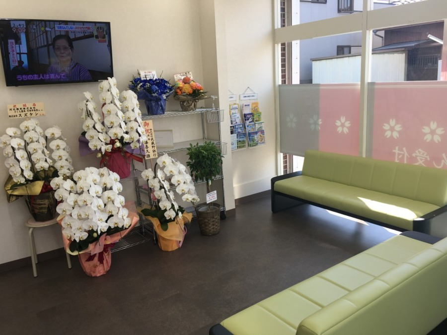 さくら薬局 行田中央店（薬剤師の求人）の写真3枚目：さくら薬局 行田中央店の内観