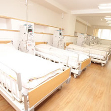足立十全病院（薬剤師の求人）の写真2枚目：足立十全病院の内観