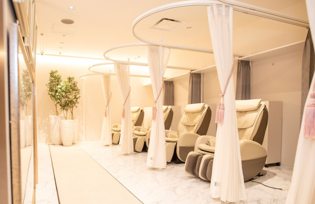 EyeFlash心斎橋大丸ホワイトアベニュー店（アイリストの求人）の写真8枚目：