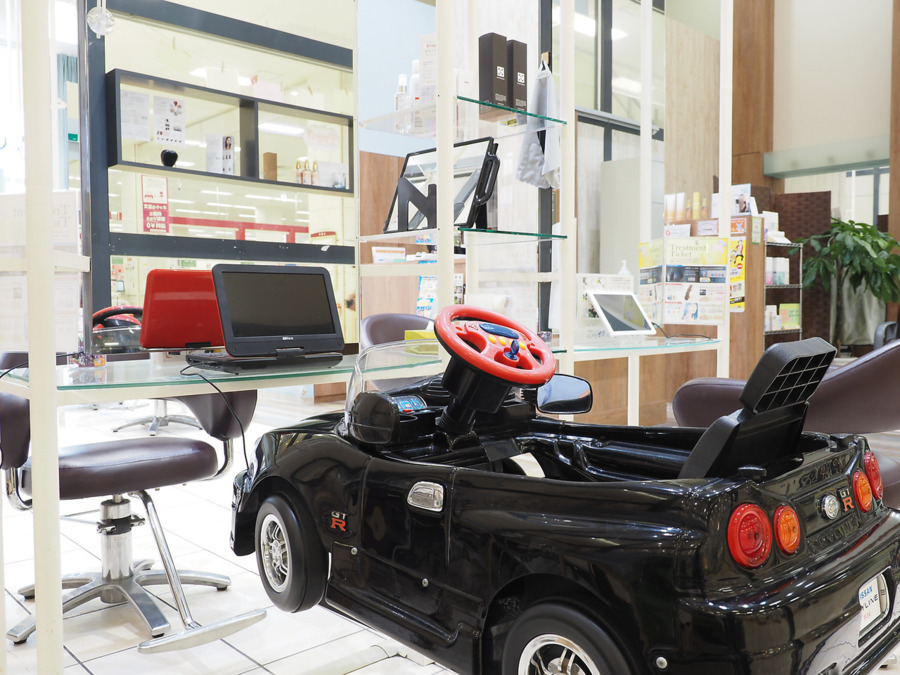 Lycka Hair Design 中野店（美容師の求人）の写真3枚目：