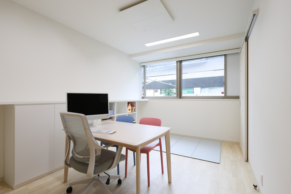 医療法人社団ラルゴ　はるもキッズクリニック（医療事務/受付の求人）の写真4枚目：