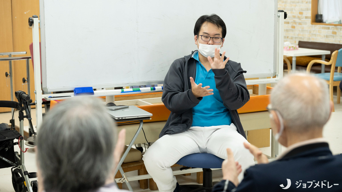 パーク検見川（看護師/准看護師の求人）の写真5枚目：レクリエーションに力を入れており、さまざまなジャンルのトレーニングを行っています