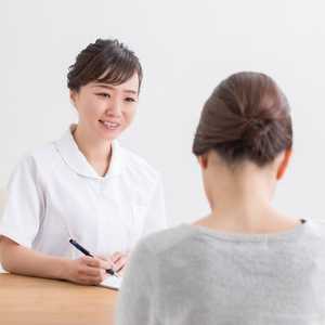 【2021年最新版】臨床心理士の資格・仕事内容・試験難易度・年収・公認心理師との違いなどについて!