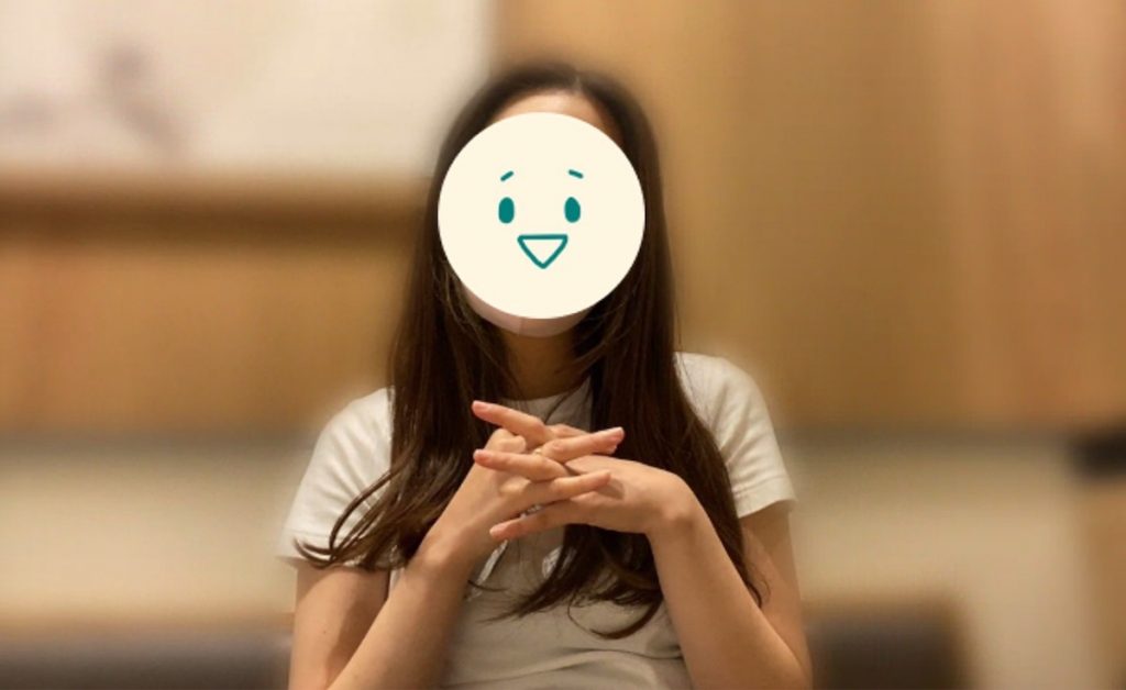 看護師5年目Mさんの取材中カット