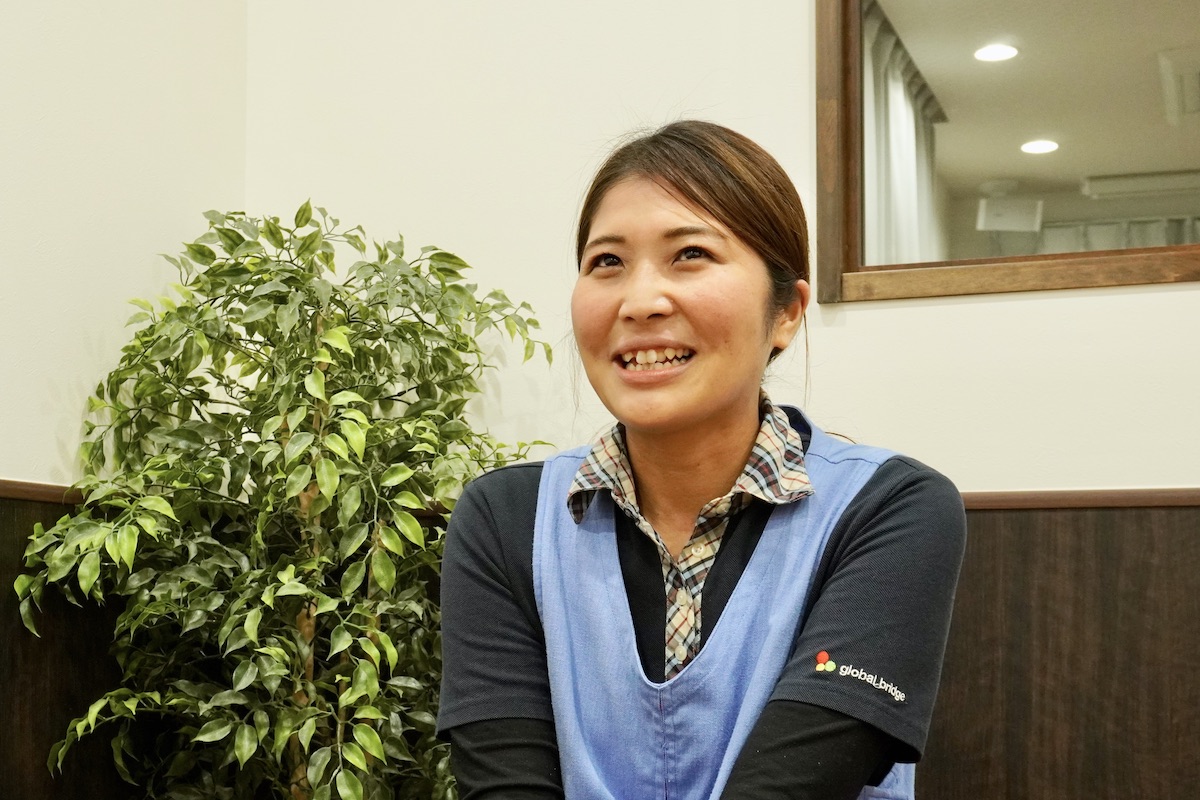 インタビューに答えるAIAI NURSERY 菅野駅前の保育士 永井陽子さん