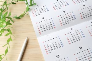 年間休日の平均や計算方法_KV