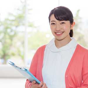 特定看護師とは? 特定行為研修を修了すると業務の幅はどう広がる?