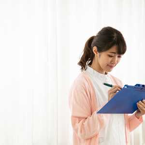 フィジカルアセスメントとは? 看護用語の意味や基本手順を解説