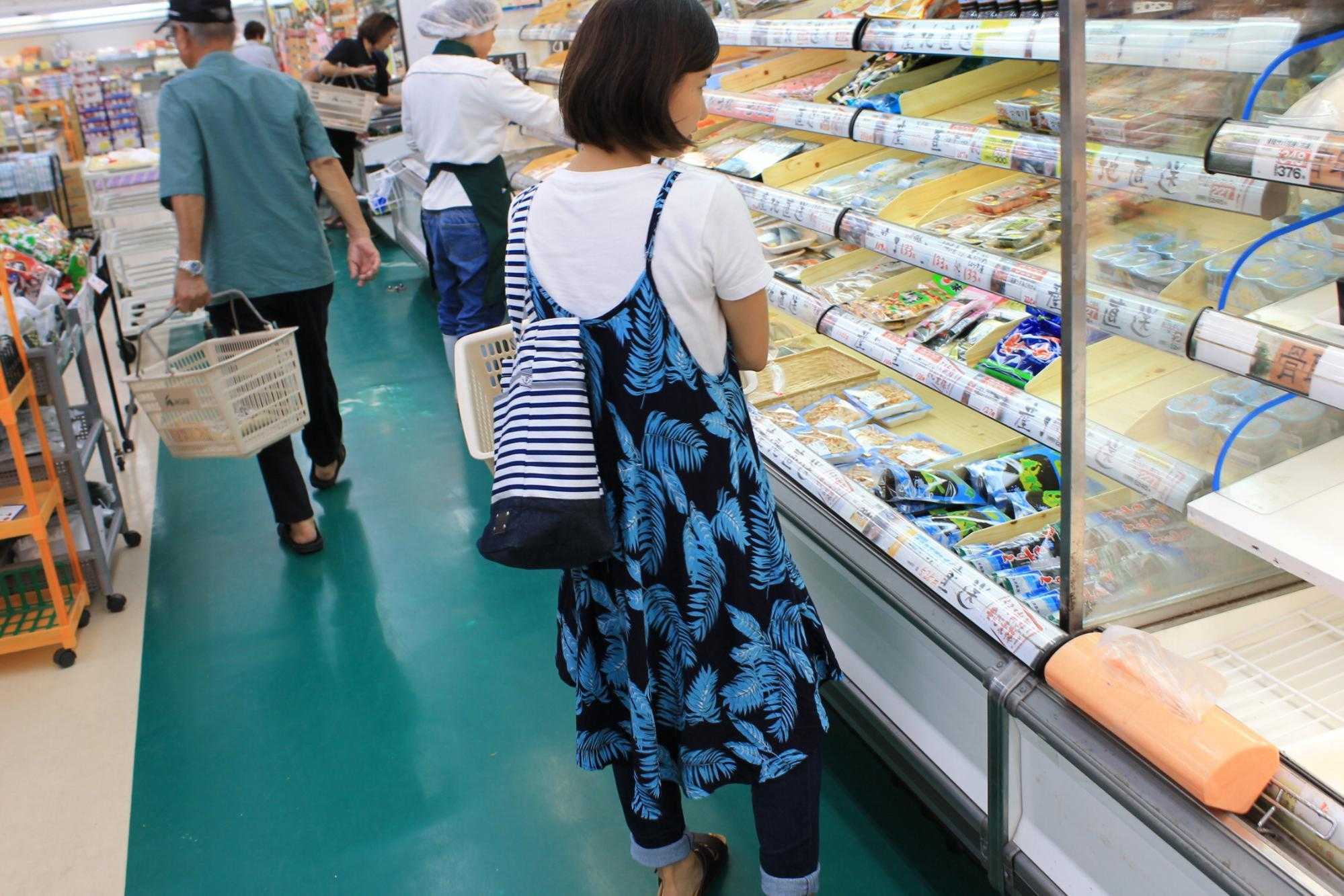 久米島の買い物風景