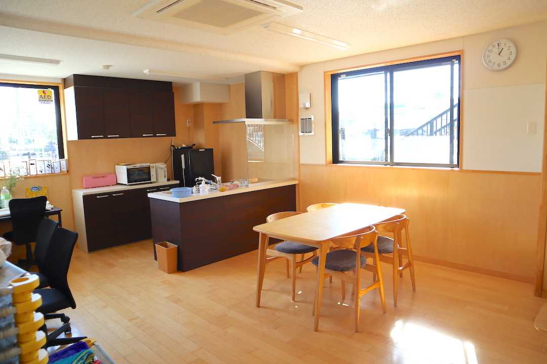 中里どろんこ保育園 子育て支援ちきんえっぐ