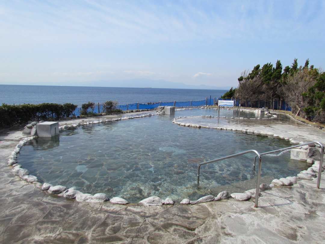 大島 温泉露天風呂「浜の湯」