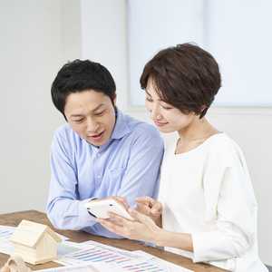 【2020年版】扶養控除とは? 配偶者控除や「103万円の壁」などを解説