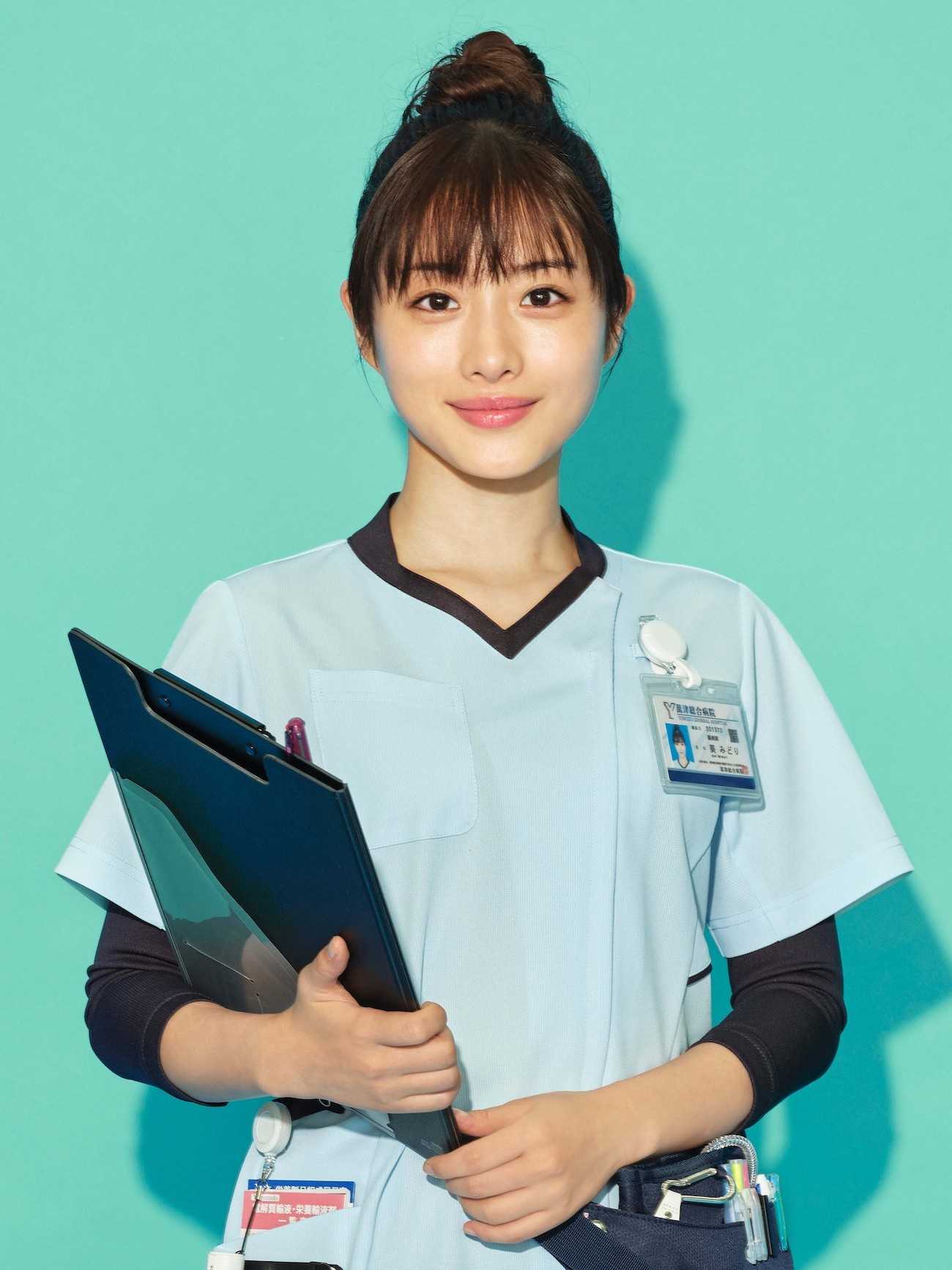 『アンサング・シンデレラ』病院薬剤師の葵みどり