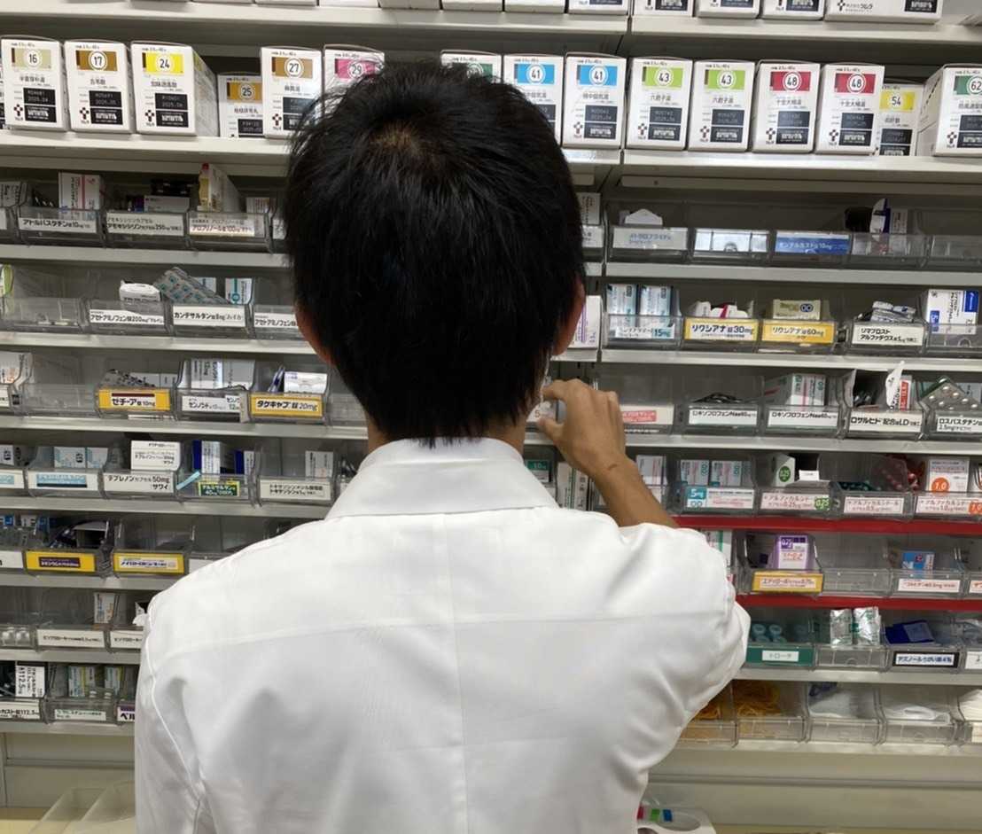 薬剤師Sさんの勤務風景